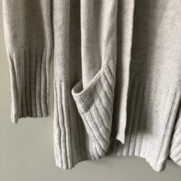 ARITZIA Talula Cashmere Angora Blend Cardigan XXS - Picture 5 of 6